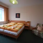 Inn Ruze 3*
