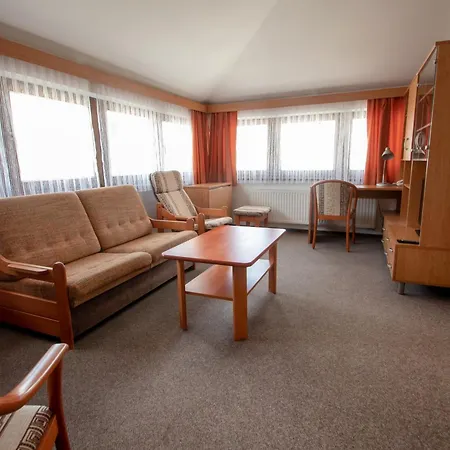 Ruze Mini-hôtel 3*